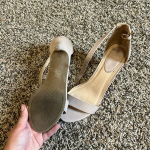 nude heels
